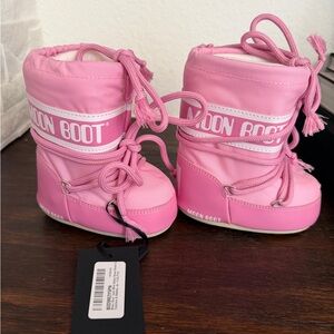 MOON BOOT Girls Icon Pink Mini Boots - Size 19/22 (4C-6.5C) - BRAND NEW